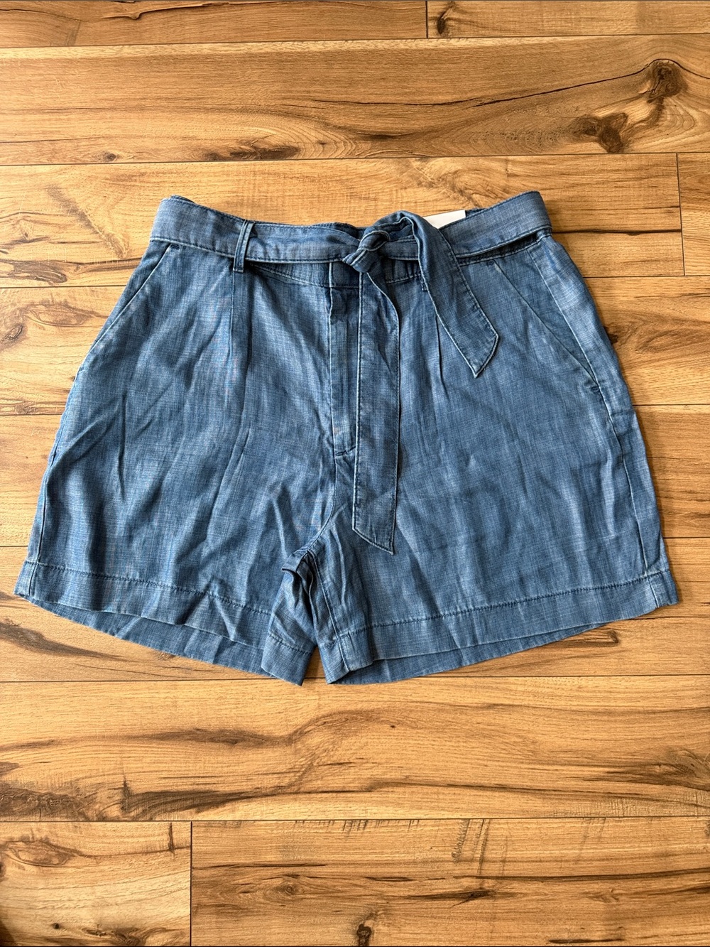 White House Black Market Chambray Tie-Waist Shorts - Blue